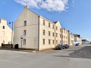 Photo 13- click for photo gallery